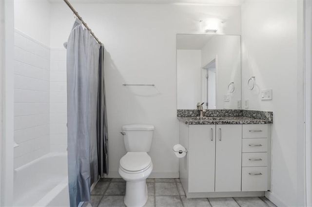 943 Peachtree NE Street 716, Atlanta, GA 30309