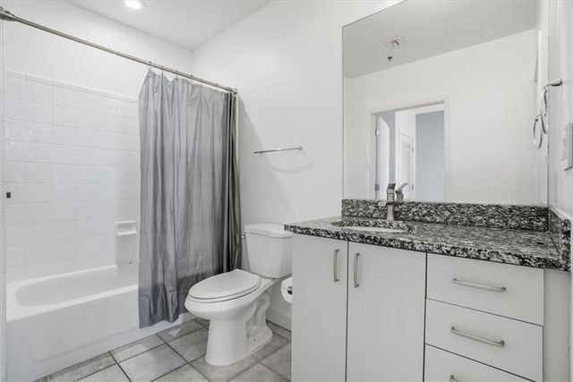 943 Peachtree NE Street 716, Atlanta, GA 30309