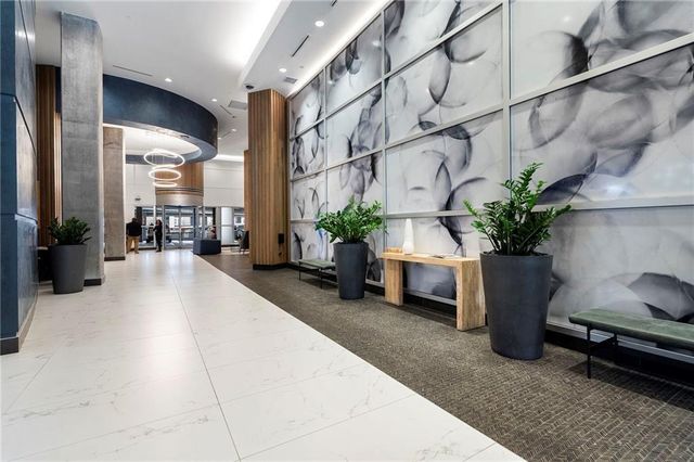 943 Peachtree NE Street 716, Atlanta, GA 30309