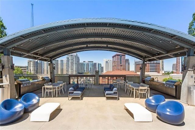 943 Peachtree NE Street 716, Atlanta, GA 30309