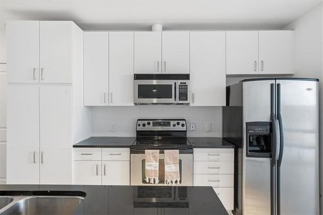 943 Peachtree NE Street 716, Atlanta, GA 30309