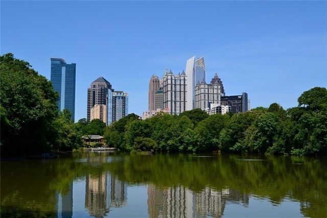 943 Peachtree NE Street 716, Atlanta, GA 30309