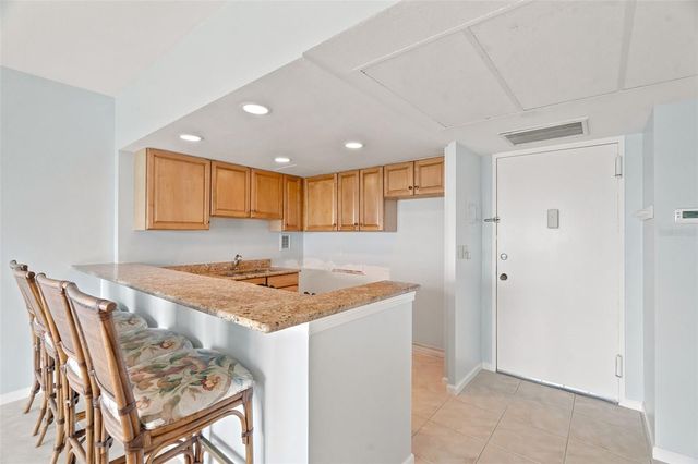 880 MANDALAY AVENUE C1214, Clearwater Beach, FL 33767