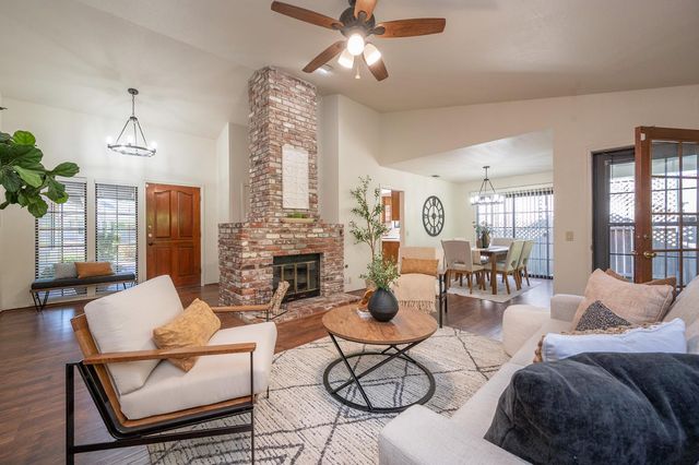 1336 Stonebridge Way, Roseville, CA 95661