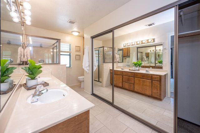 1336 Stonebridge Way, Roseville, CA 95661