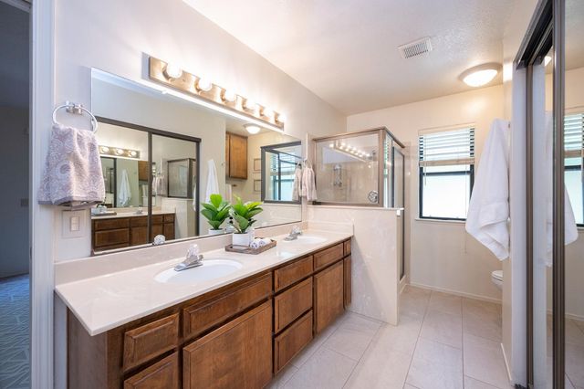 1336 Stonebridge Way, Roseville, CA 95661