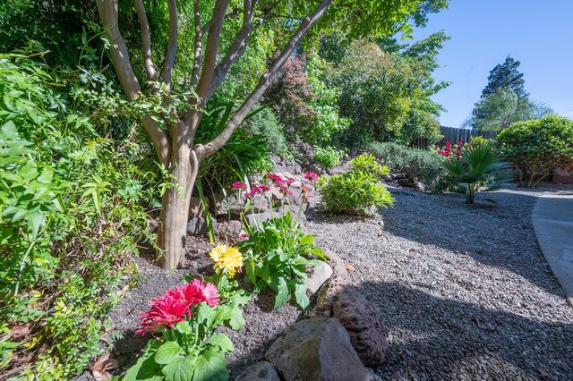 1336 Stonebridge Way, Roseville, CA 95661