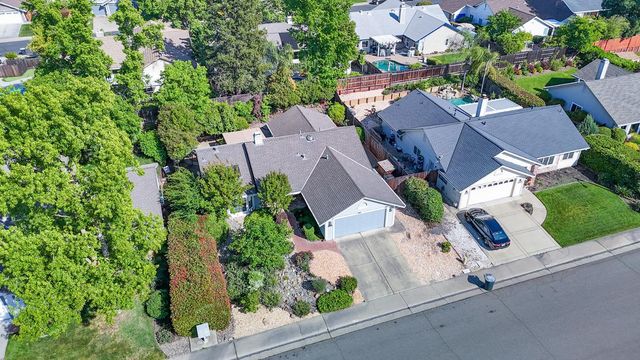 1336 Stonebridge Way, Roseville, CA 95661