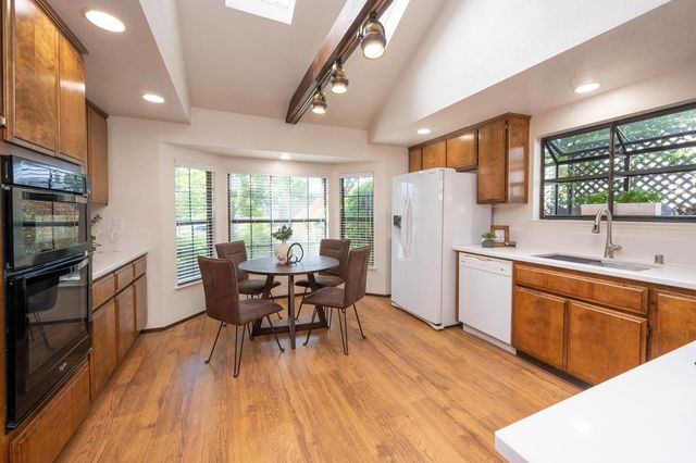 1336 Stonebridge Way, Roseville, CA 95661