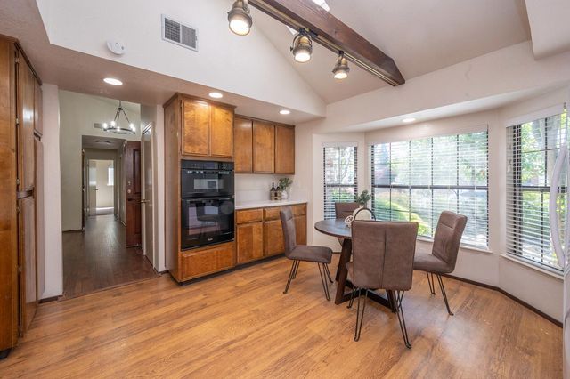 1336 Stonebridge Way, Roseville, CA 95661