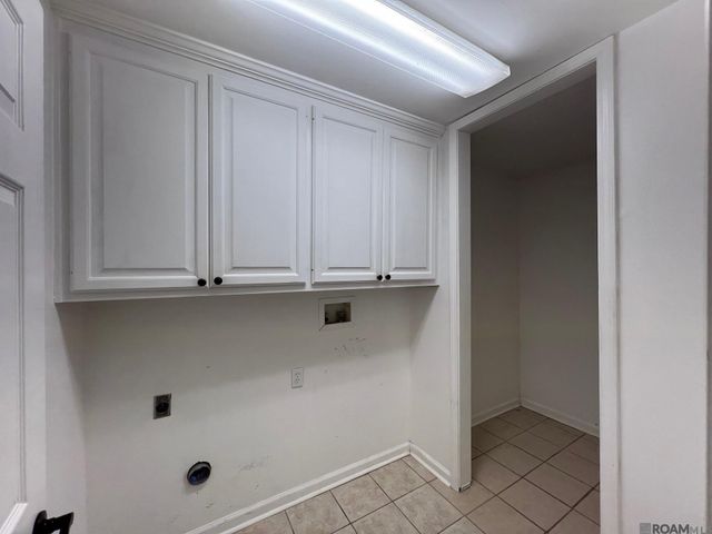 8849 Timber Dr, Denham Springs, LA 70726