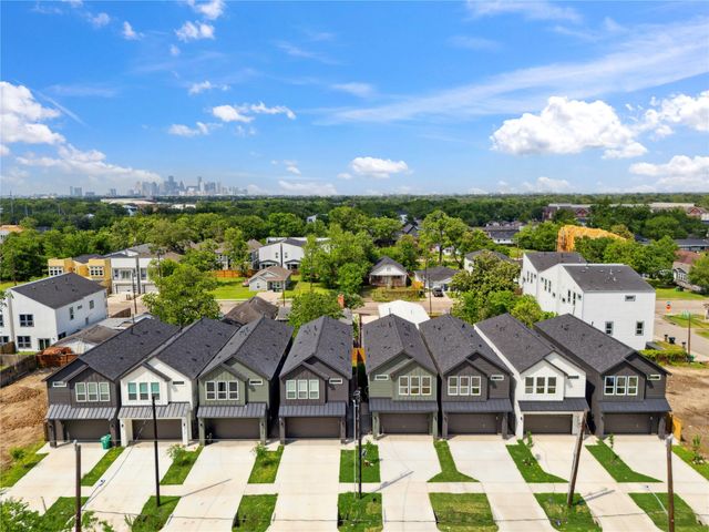 3733 Lydia Street, Houston, TX 77021