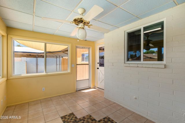 2815 E SYLVIA Street, Phoenix, AZ 85032