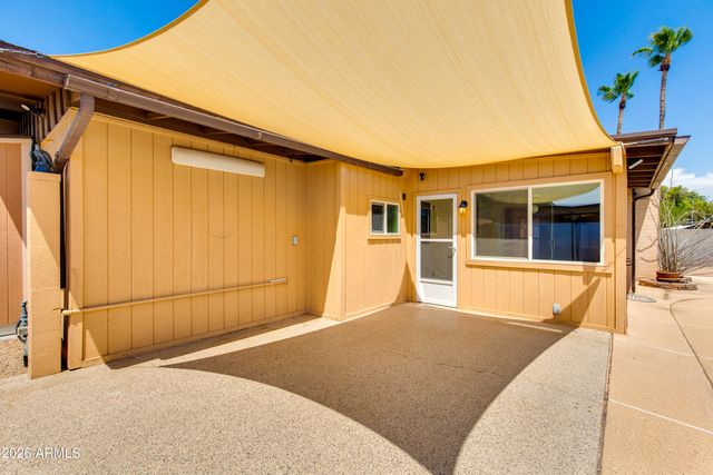 2815 E SYLVIA Street, Phoenix, AZ 85032
