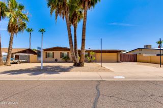 2815 E SYLVIA Street, Phoenix, AZ 85032