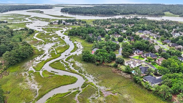 2276 Big Landing Dr., Little River, SC 29566