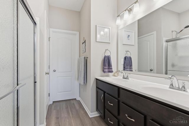 417 Summerlyn Farms Court, Lebanon, OH 45036