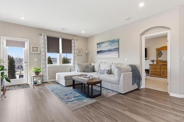 417 Summerlyn Farms Court, Lebanon, OH 45036