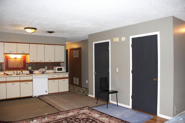 2558 Candle Crest, Manhattan, KS 66503