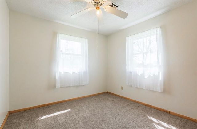 1310 W 15th Street, Prague, OK 74864