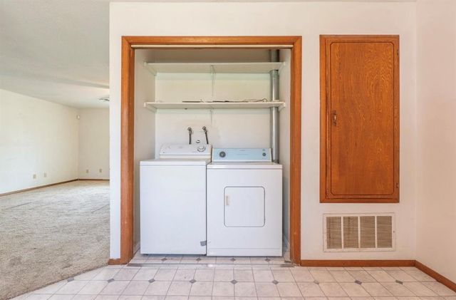 1310 W 15th Street, Prague, OK 74864