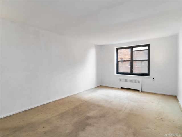 90-10 32nd Avenue 305, East Elmhurst, NY 11369
