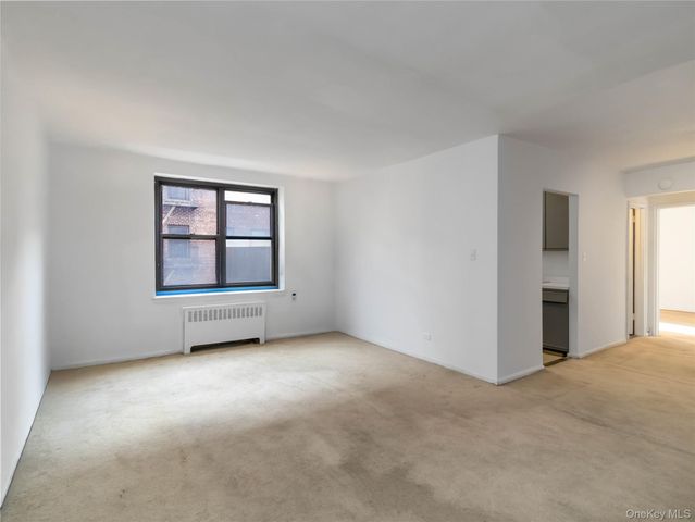 90-10 32nd Avenue 305, East Elmhurst, NY 11369