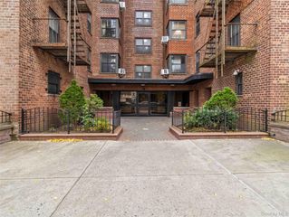 90-10 32nd Avenue 305, East Elmhurst, NY 11369