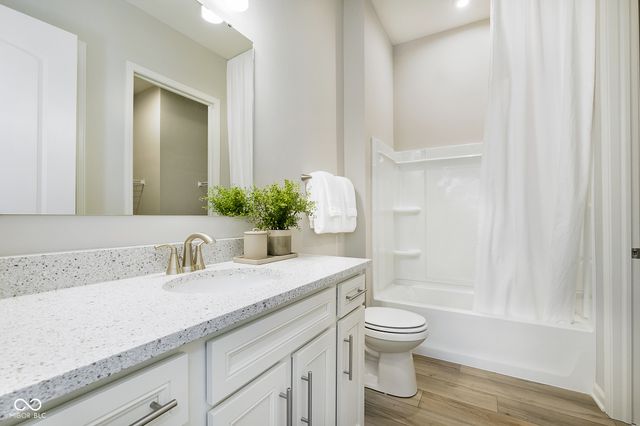 15803 Northstar Circle, Noblesville, IN 46060