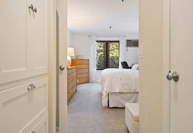 500 Candlewood Park Unit 13, Nashua, NH 03063