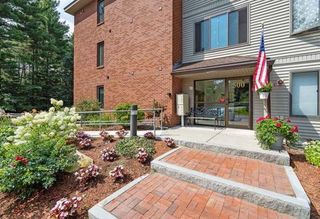 500 Candlewood Park Unit 13, Nashua, NH 03063