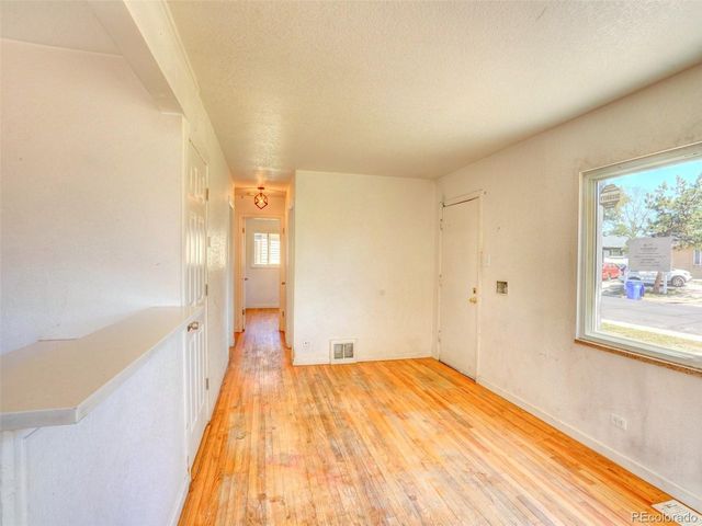 2025 Ironton St, Aurora, CO 80010