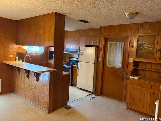 116 Roundtree, Schertz, TX 78154