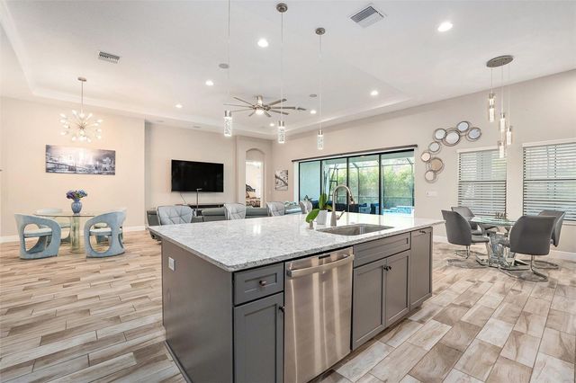 21698 AMELIA ROSE WAY, Land O Lakes, FL 34637