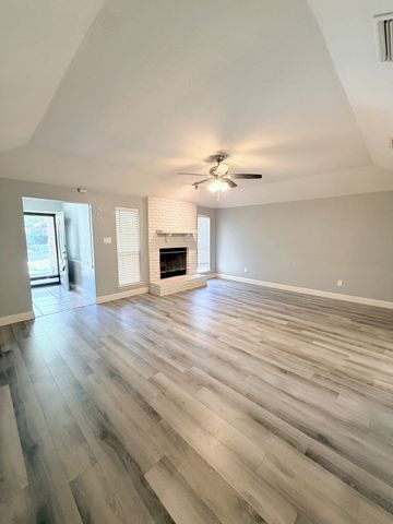 5611 Autumn Wheat Trail, Arlington, TX 76017