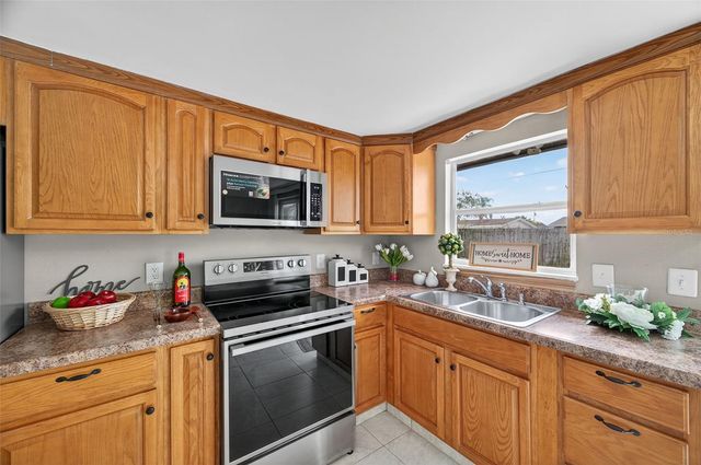 3742 ELMWOOD DRIVE, Holiday, FL 34691