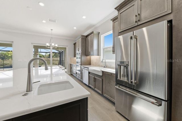 10511 ECLIPSE STREET, Sarasota, FL 34241