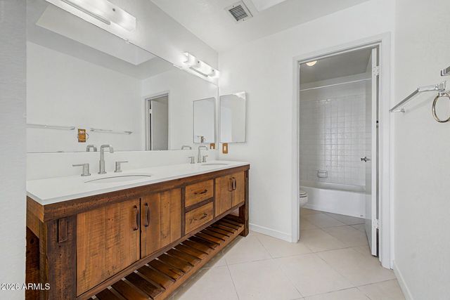 6836 S 18TH Street, Phoenix, AZ 85042