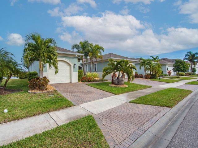 2462 Chapel Bridge Lane, Melbourne, FL 32940