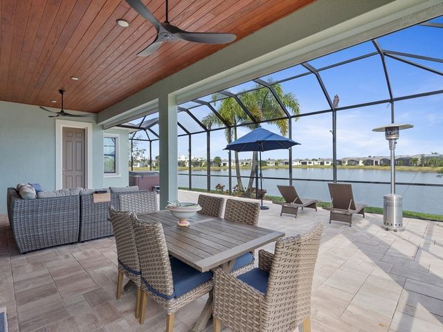 2462 Chapel Bridge Lane, Melbourne, FL 32940