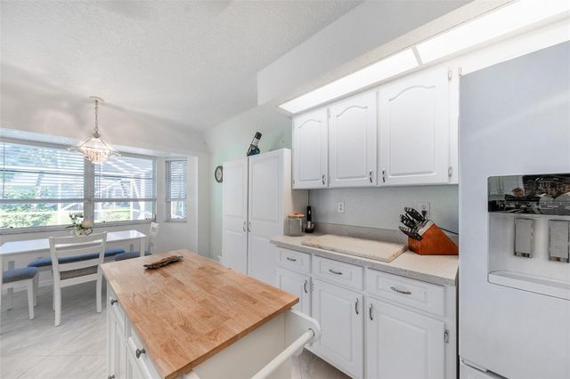538 W CASHEW, Punta Gorda, FL 33955
