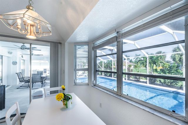 538 W CASHEW, Punta Gorda, FL 33955