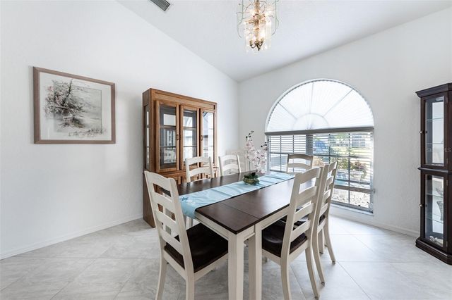 538 W CASHEW, Punta Gorda, FL 33955