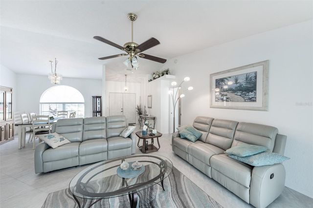 538 W CASHEW, Punta Gorda, FL 33955