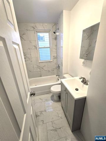 14 Triton Terrace, Newark, NJ 07104