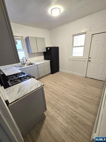 14 Triton Terrace, Newark, NJ 07104