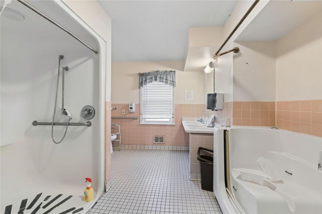 3108 ZUCK Road, Erie, PA 16506