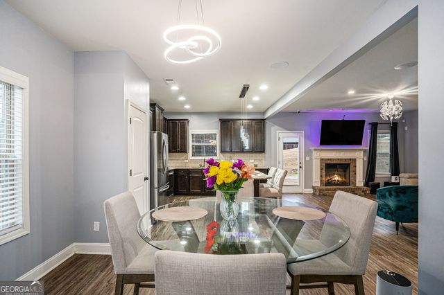 121 Amelia Way, Ellenwood, GA 30294