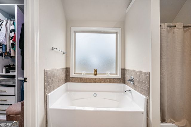 121 Amelia Way, Ellenwood, GA 30294