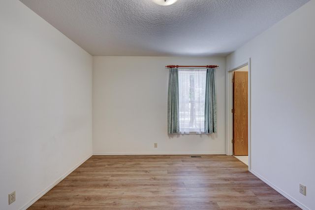 1411 Gold Stream Drive, Webb City, MO 64870